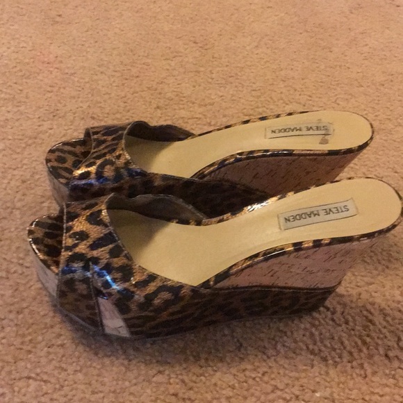 Steve Madden Cheetah Wedges - Picture 2 of 5